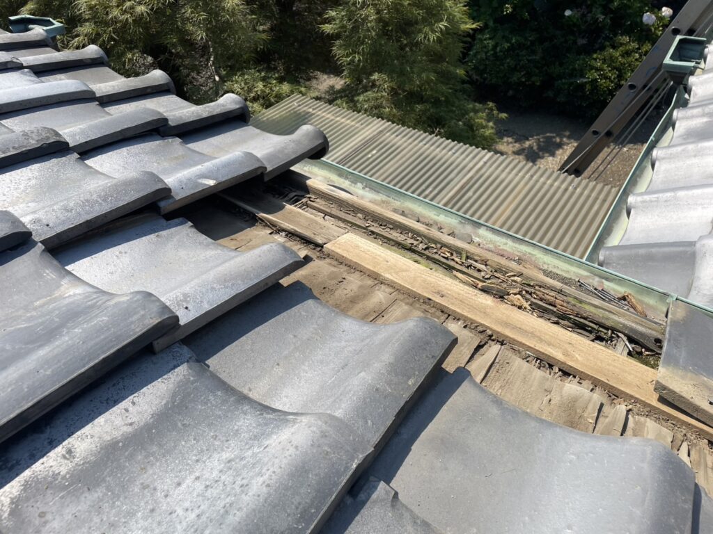 下地の劣化修理２